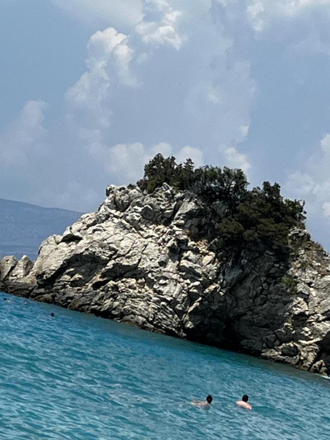 Riviera Rooms Saranda Kültér fotó