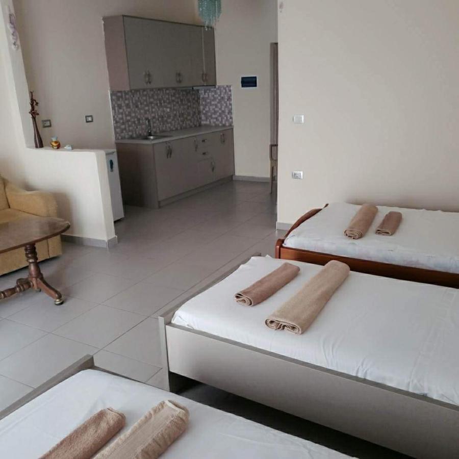 Riviera Rooms Saranda Kültér fotó