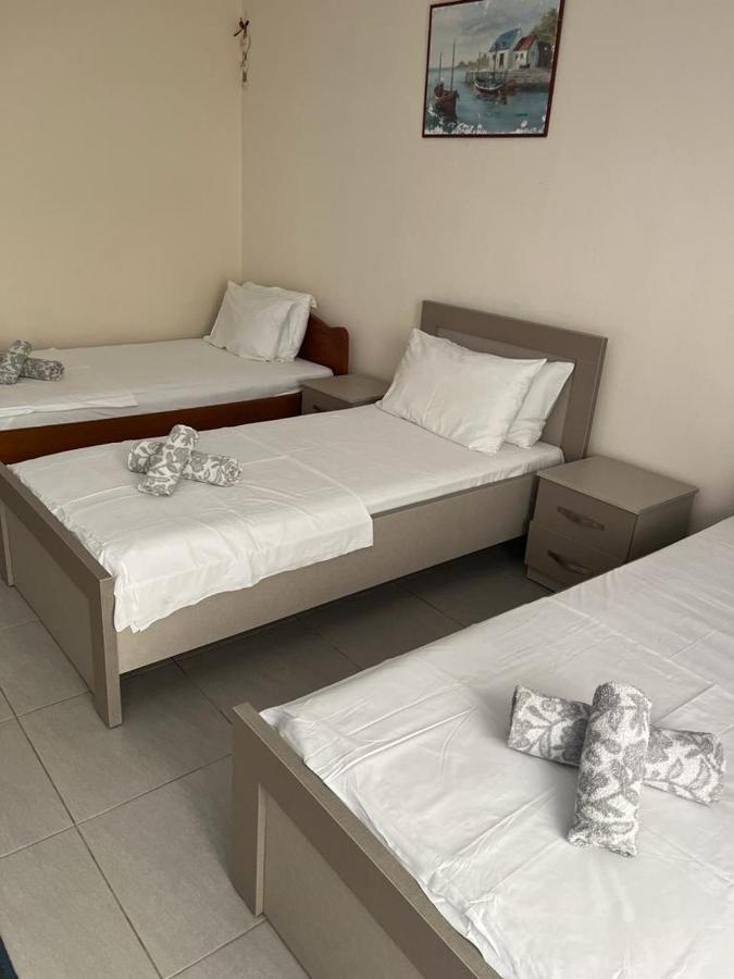 Riviera Rooms Saranda Kültér fotó