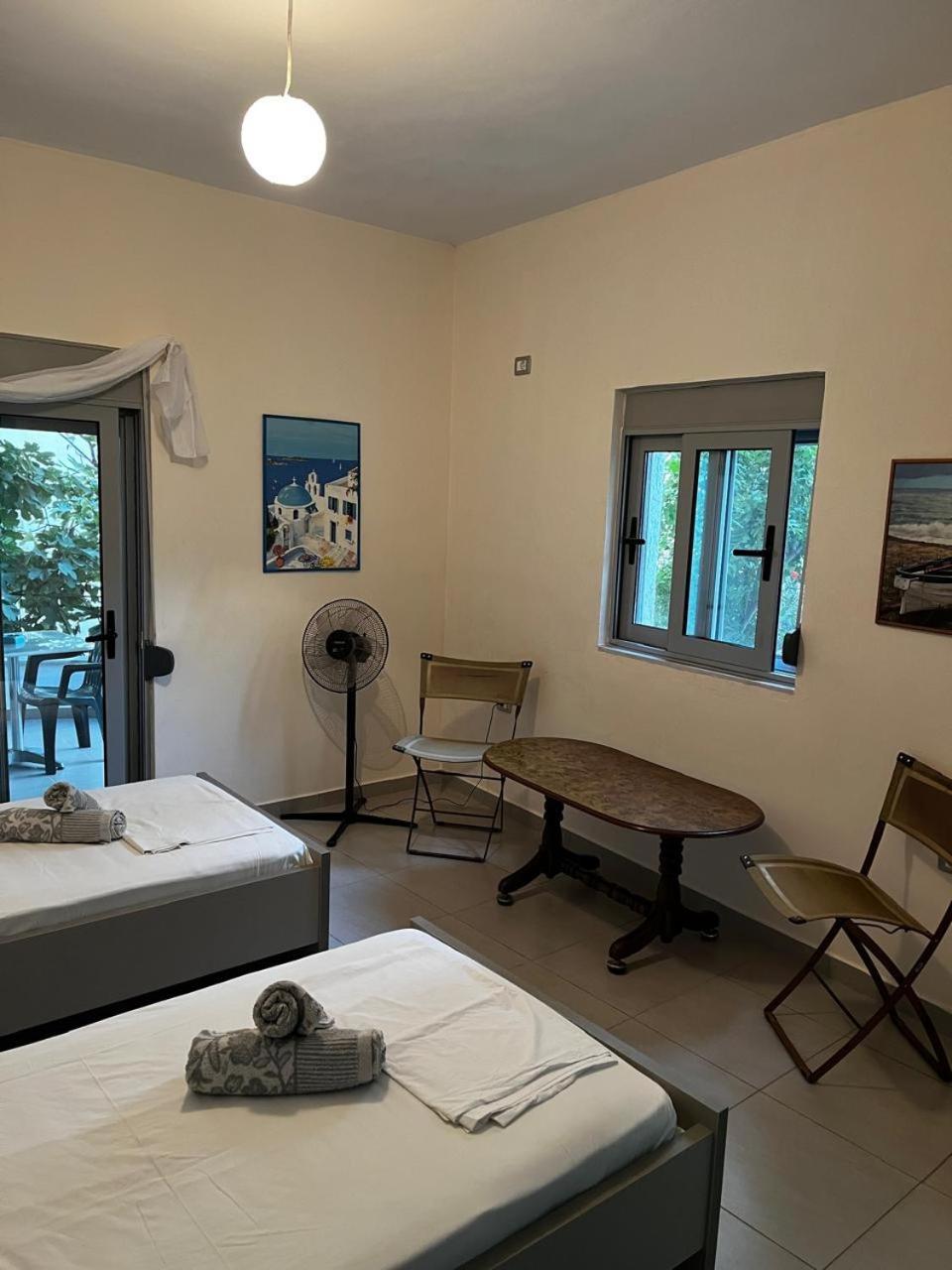 Riviera Rooms Saranda Kültér fotó